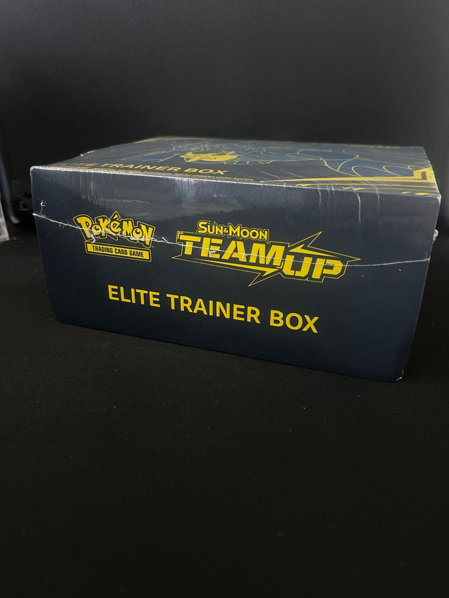 Sun & Moon Team Up Elite Trainer Box