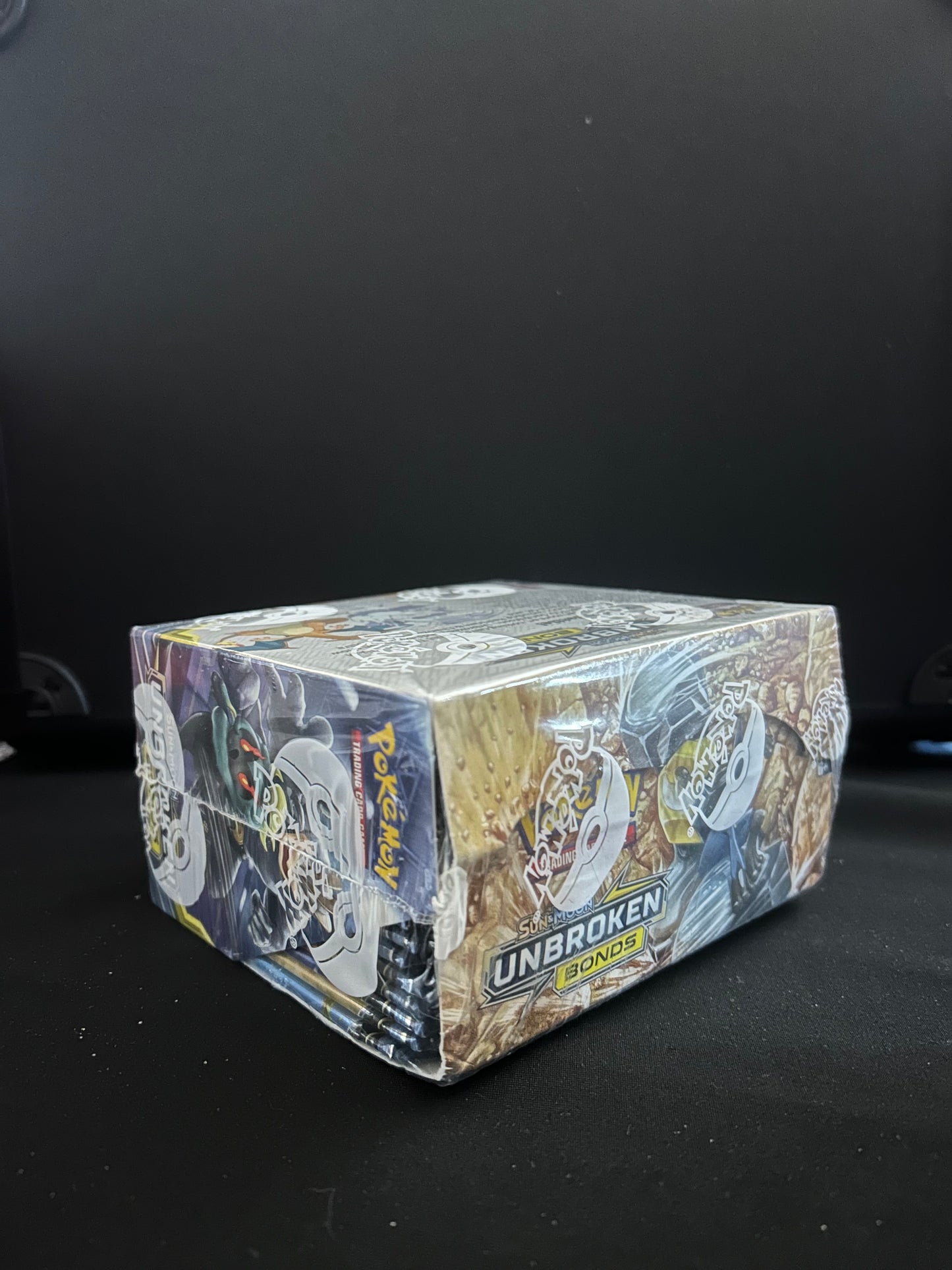 Unbroken Bonds Booster Box